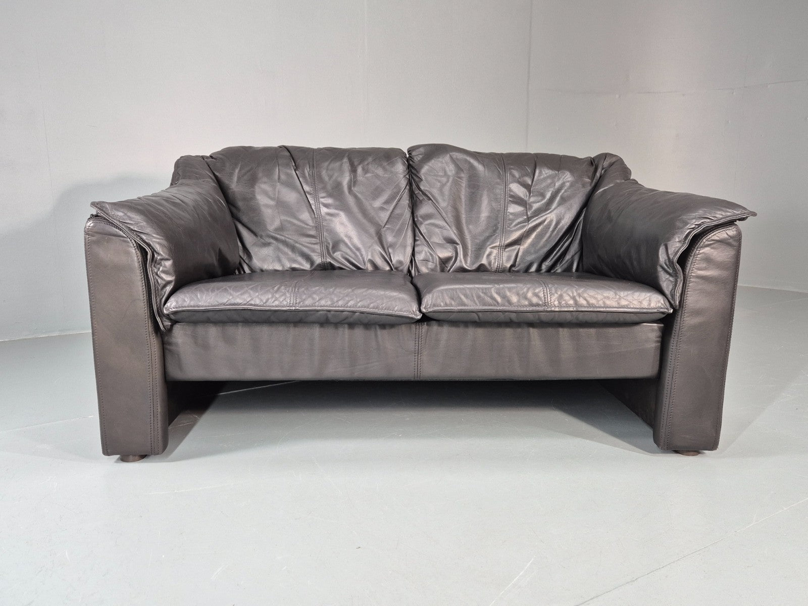 Vintage Thams Two Seater Sofa Black Leather 1980s Retro  EB11254 M2SS1