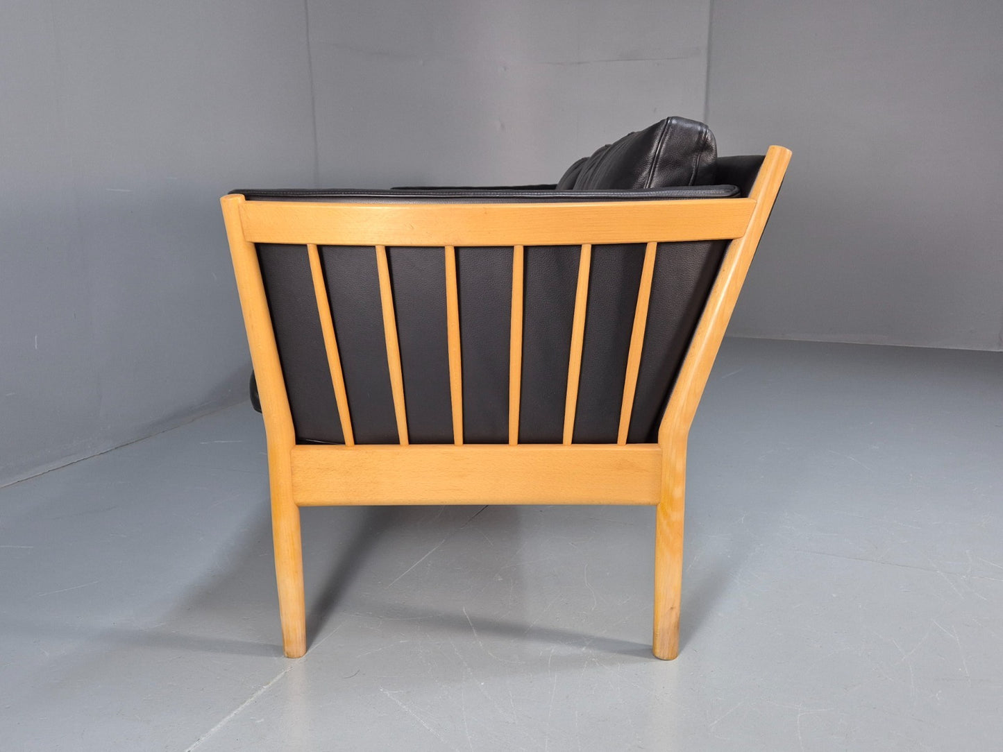 Mid Century Three Seater Sofa Beech Ends Black Leather 1980s Retro EB10399 M3SS21