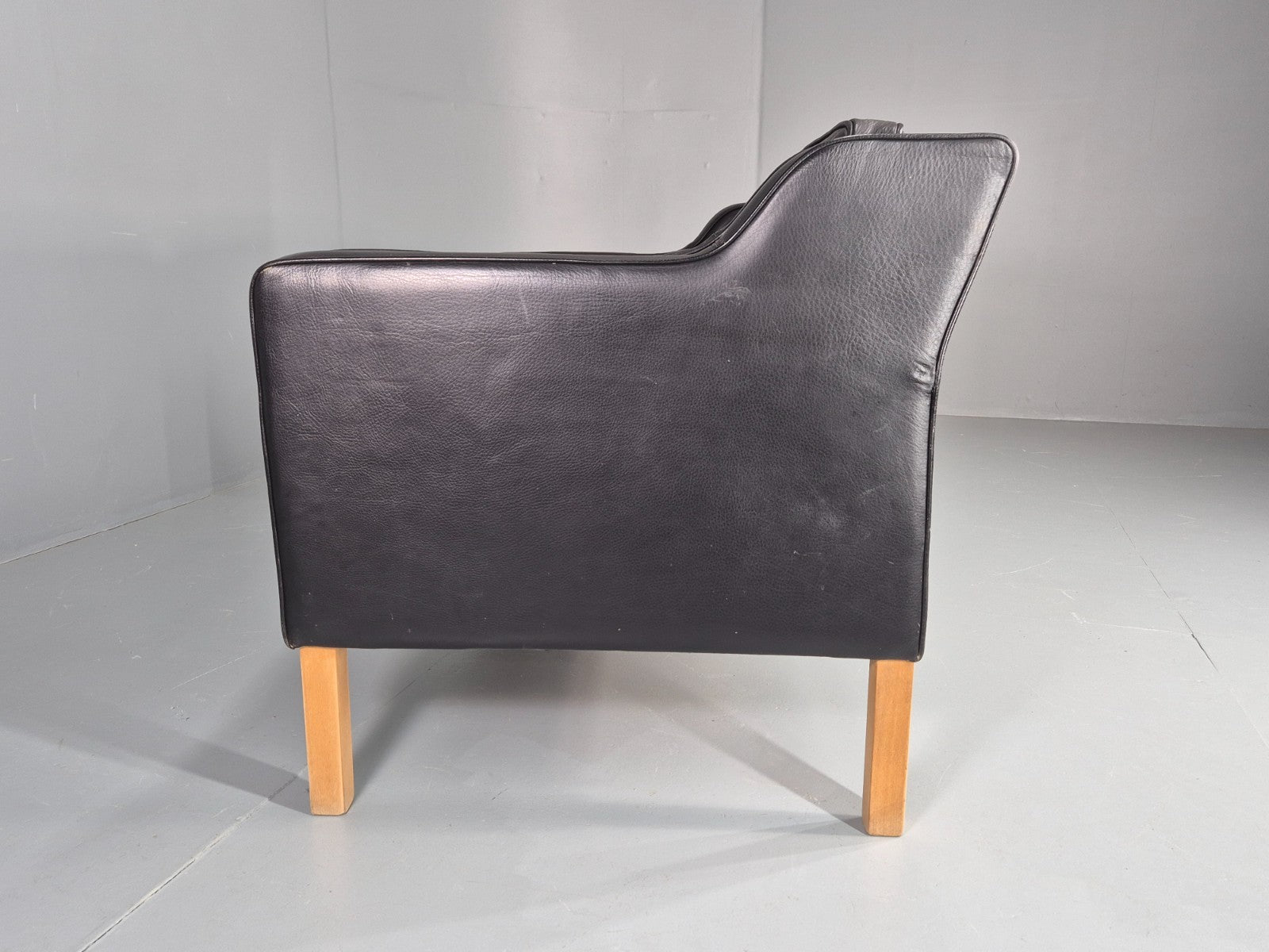 Vintage 2 Seat Sofa Danish Black Leather Mogensen Style Retro 1980s EB10464 M2SS18