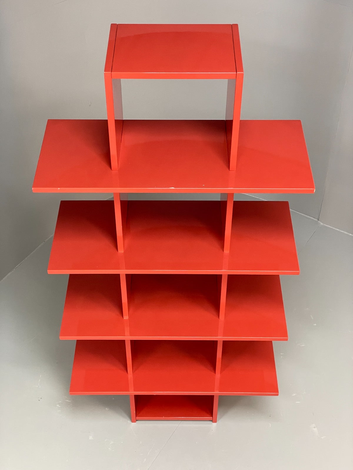 Red Bookcase Vinyl Storage - Postmodern 1980s Style Gloss Laminate EB10949 MWOO9