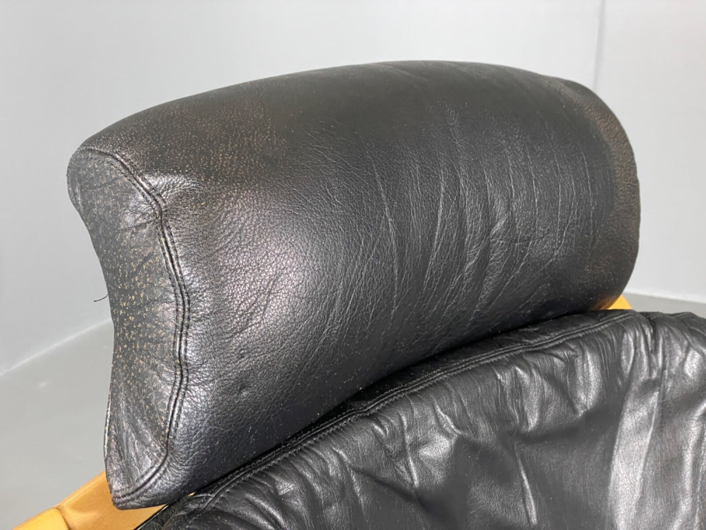 Vintage Danish Lounge Chair Black Leather Skippers Apollo Chair EB6121 MBEN12