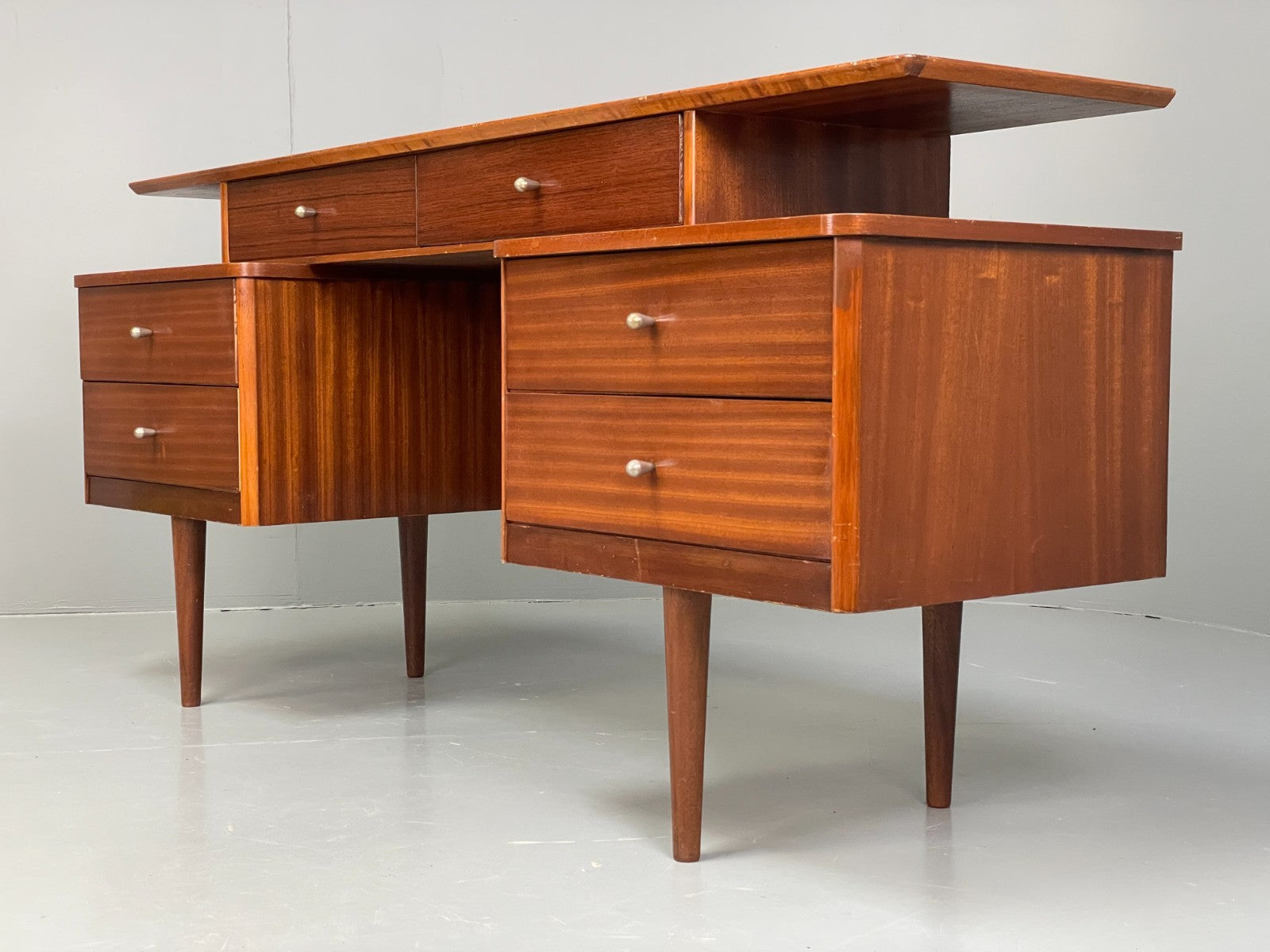 Vintage Austinsuite Teak Dresser 1950s TV Stand Austinsuite Retro EB11699 MWOO14