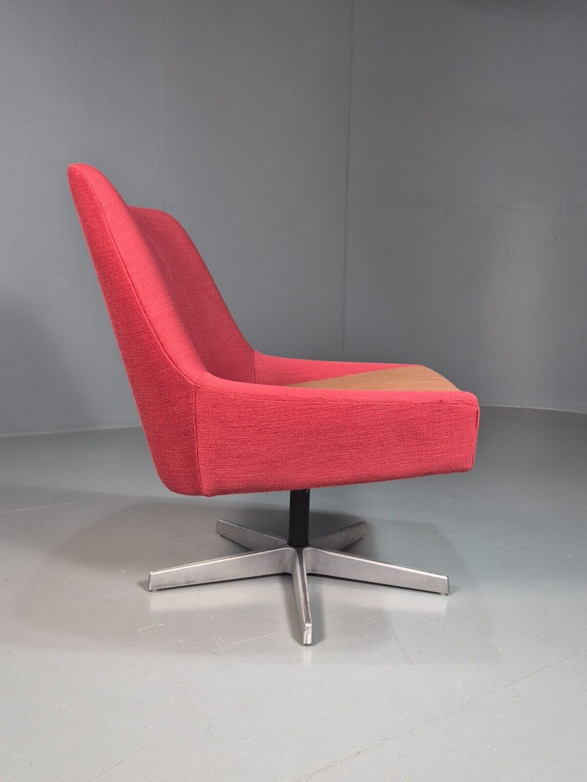 Vintage Swedish Swivel Chair Red Wool Ihreborn 1970s Retro EB7900 MSWI - UKDK FURNITURE