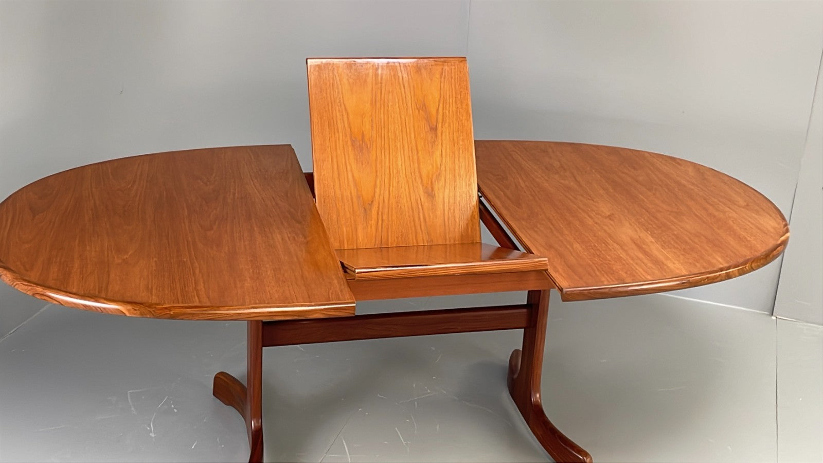 G Plan Dining Table Oval Teak Fresco 1960s Vintage Mid Century EB11860 MWOO16
