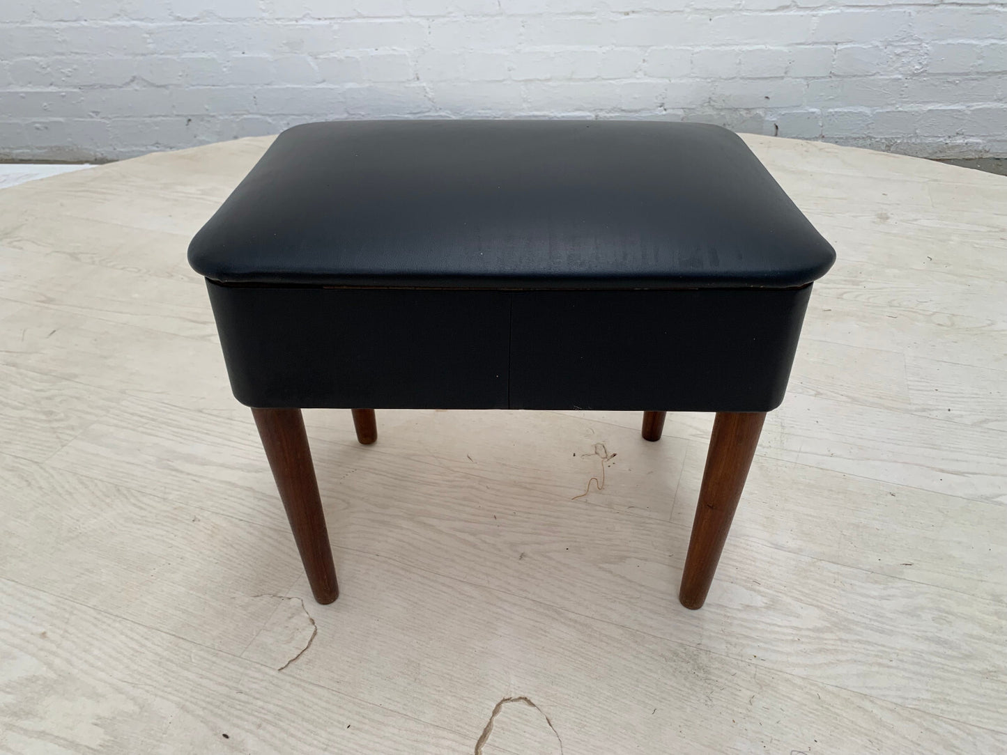 Danish Retro Hobby Box Black Vinyl on Turned Teak Legs Vintage EB3148 MFOO8