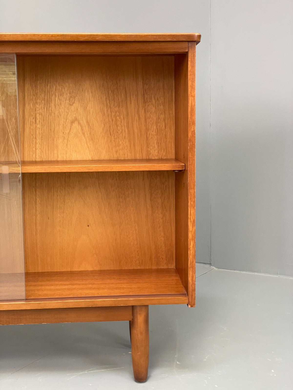 Vintage 1960s Glazed Bookcase Cabinet Teak Shelving Cupboard EB11808 MWOO8