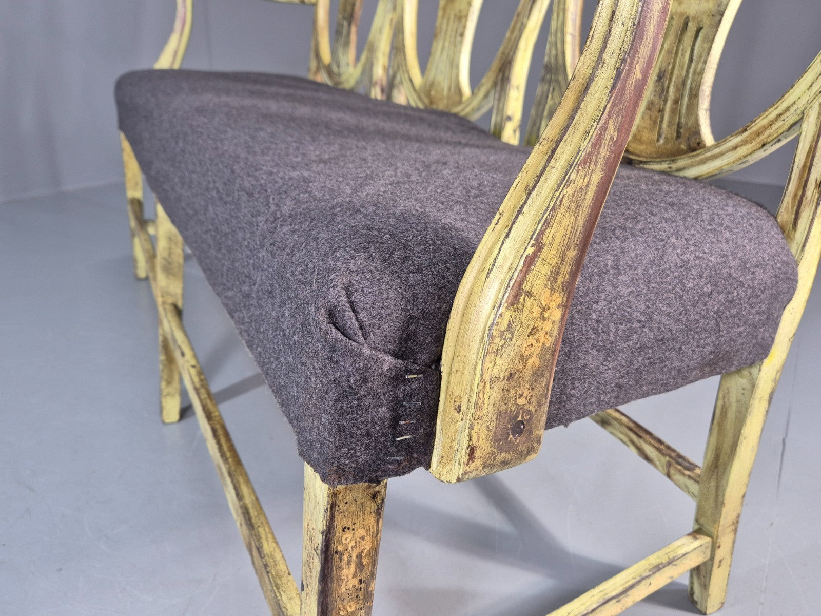 Hepplewhite Three Seater Settee New Grey Upholstery Reproduction  EB10993 VWOO17