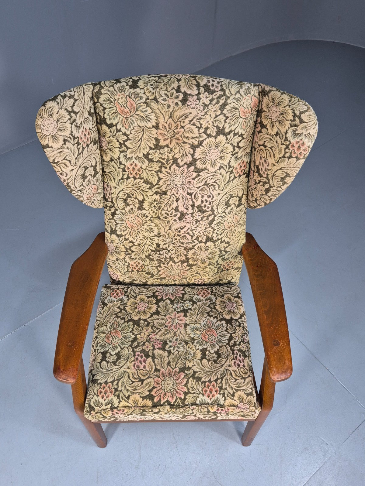 Vintage Parker Knoll Wingback Armchair 1960s Floral Print Retro EB10426 MNOR17