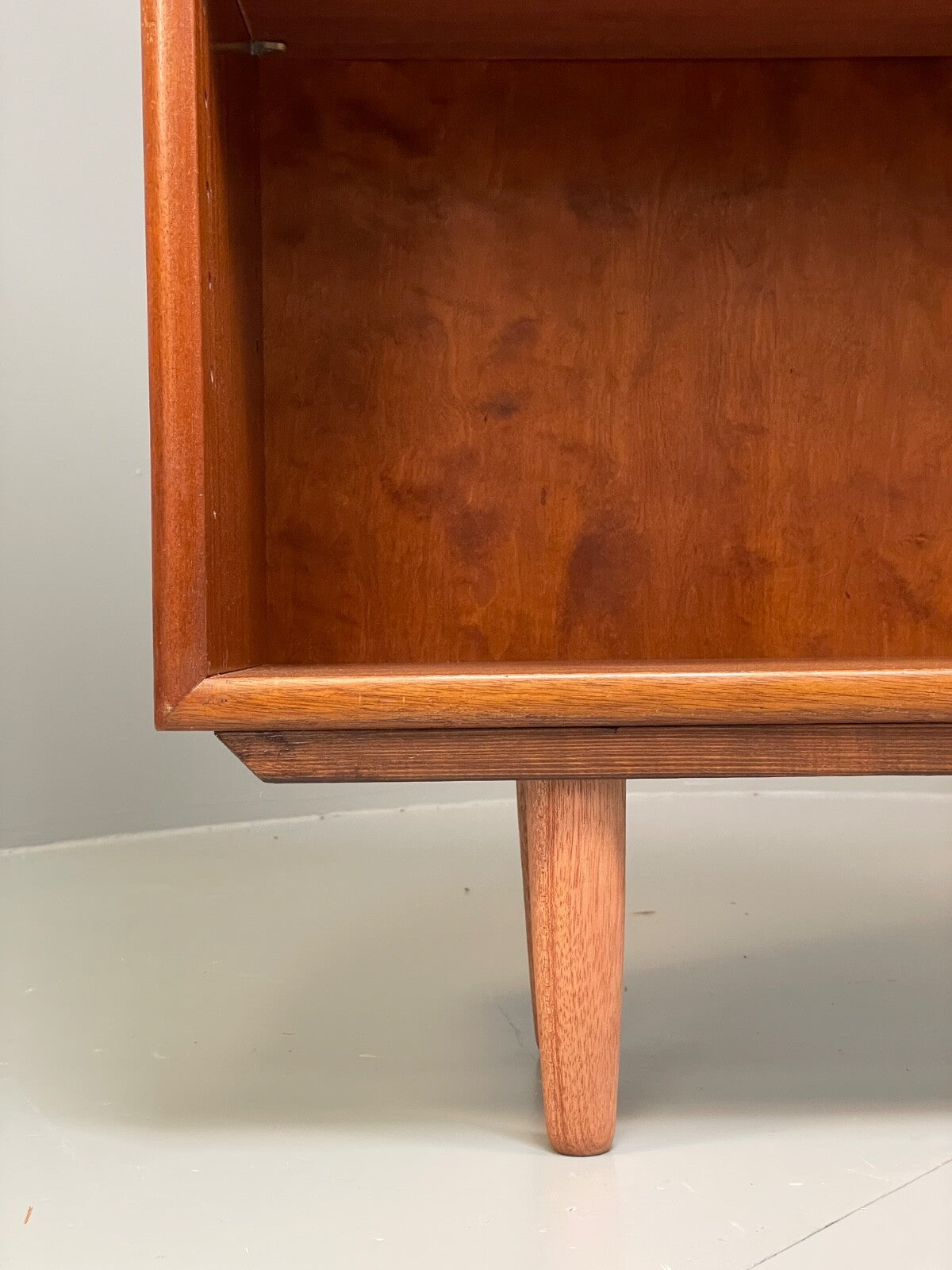 Vintage Danish Walnut Bookcase 1950s Retro Adjustable Shelving EB8812 MWOO - UKDK FURNITURE