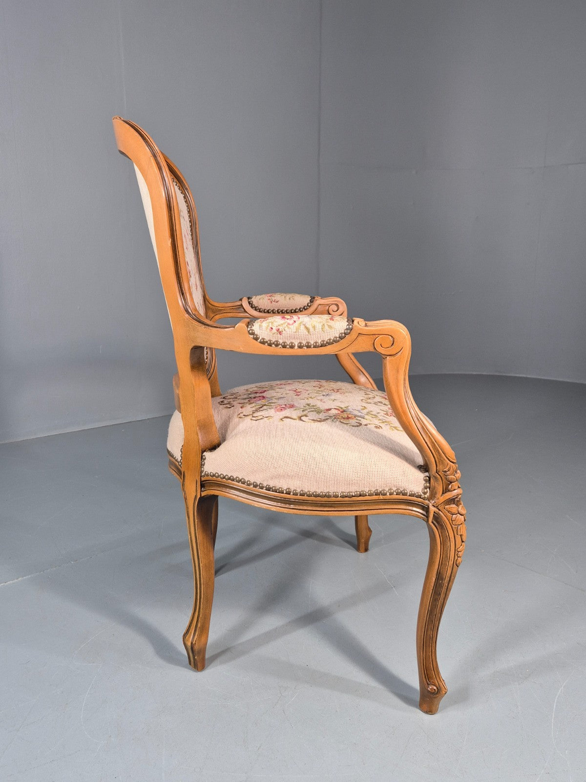 French Rococo Fauteuil Chair Floral Embroidered 1960s Retro EB10777 VDIN7