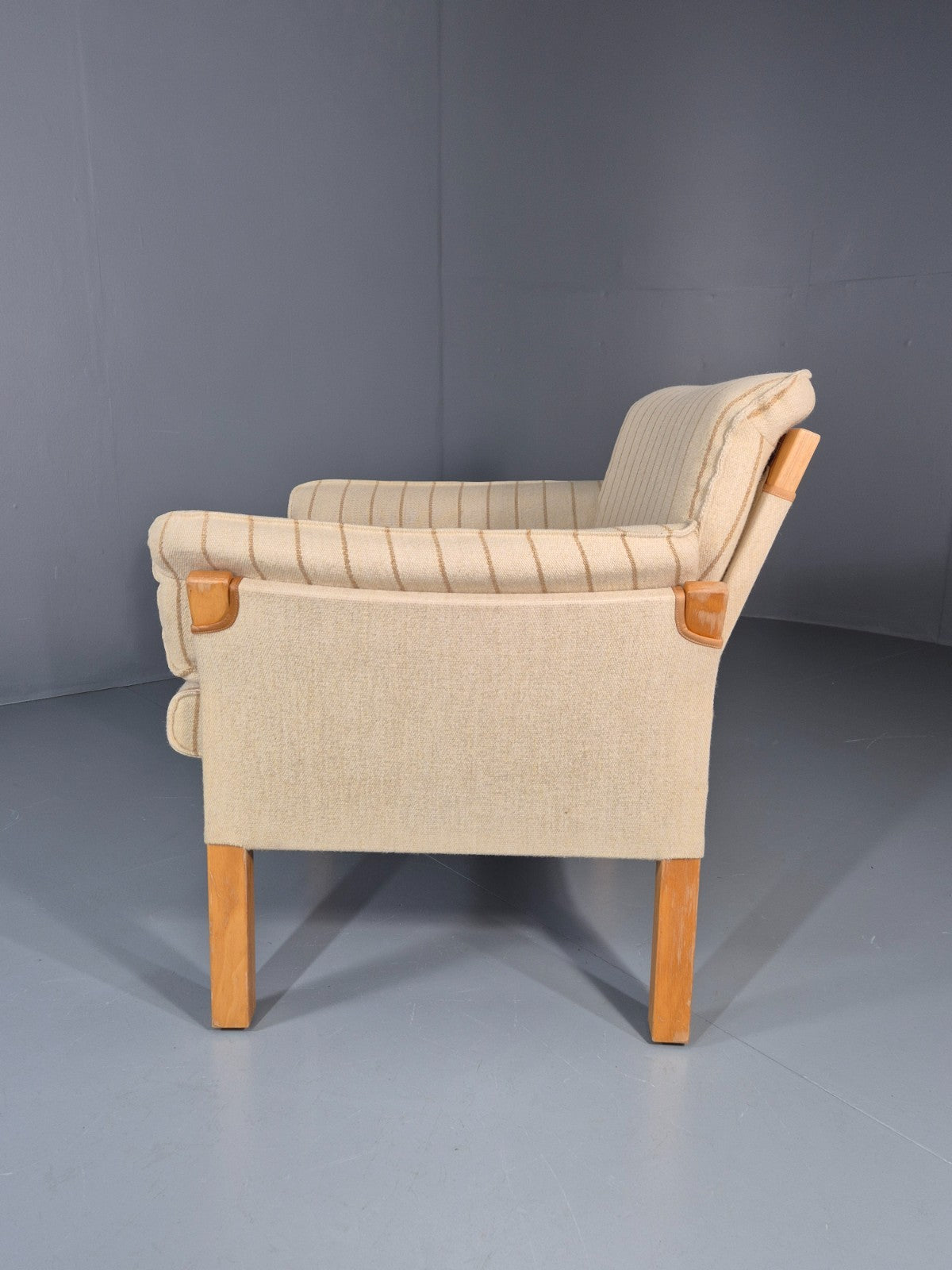 1970s Lounge Chair Vintage Denmark Nielaus Cream Wool MCM Retro EB11307 MNOR14