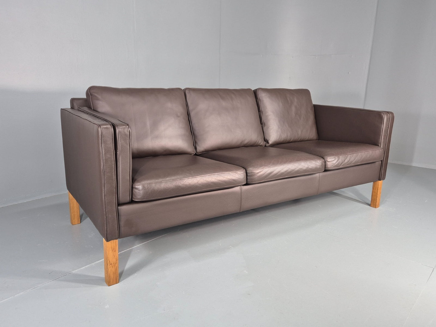 Vintage Danish 3 Seat Brown Leather Sofa Mid Century Style  Retro EB10544 M3SS0