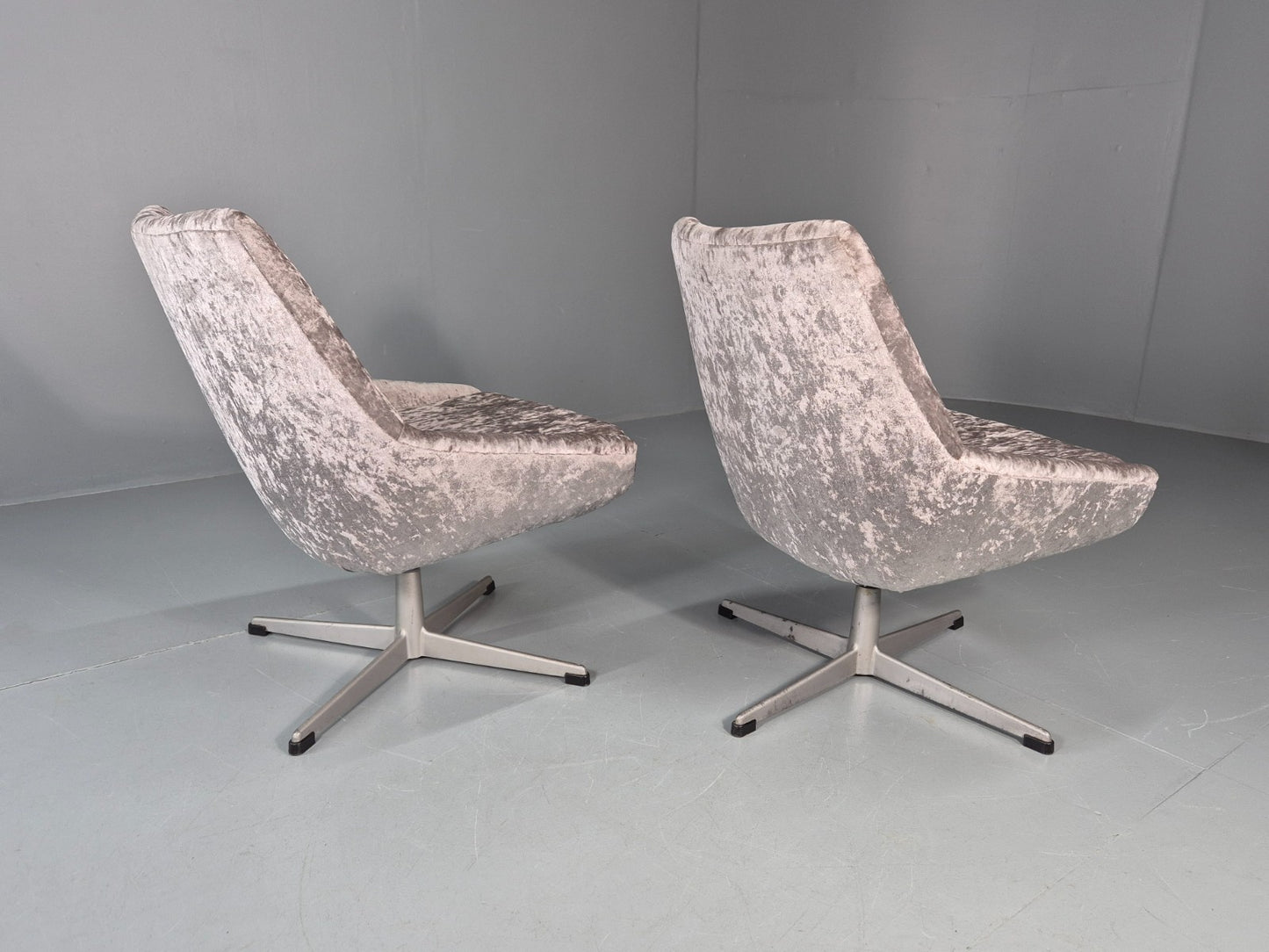 2 Swedish Swivel Chairs 1960s Retro Silver Blue Velvet Upholstery  EB10723 MNOR4