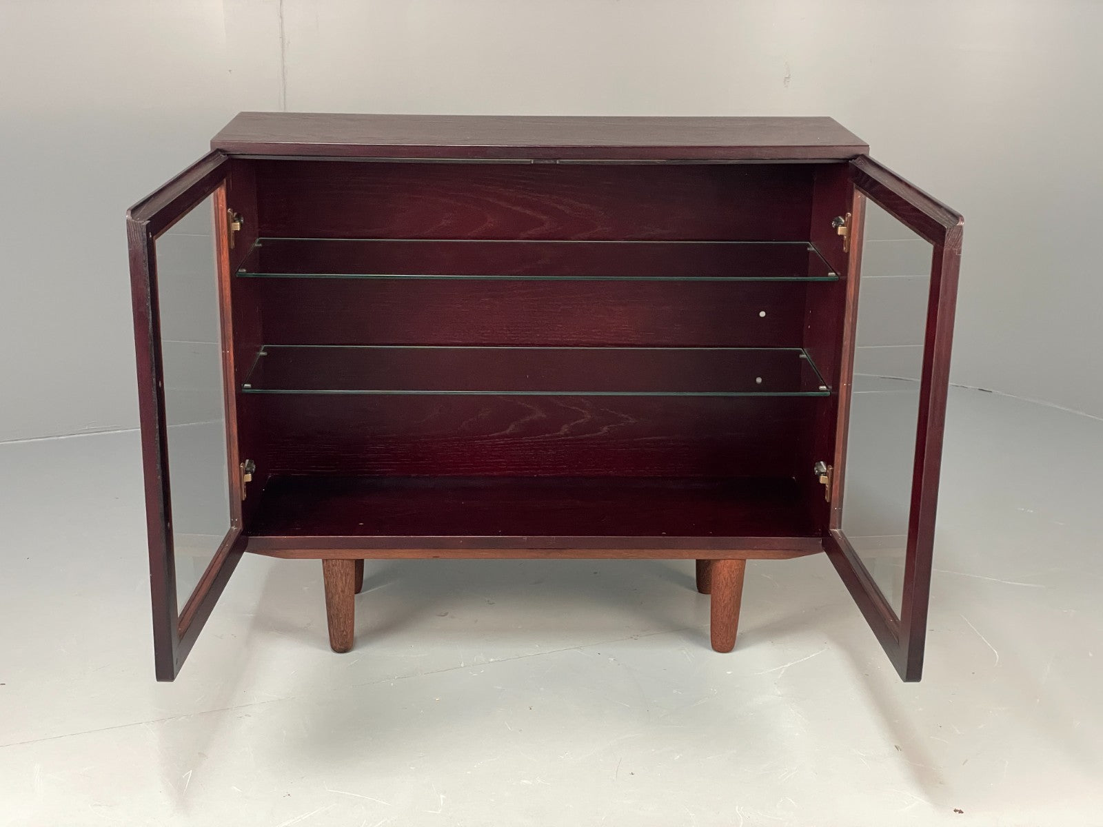 Vintage Oak Glazed Bookcase By Beaver & Tapley Dark Stained EB11499 MWOO1