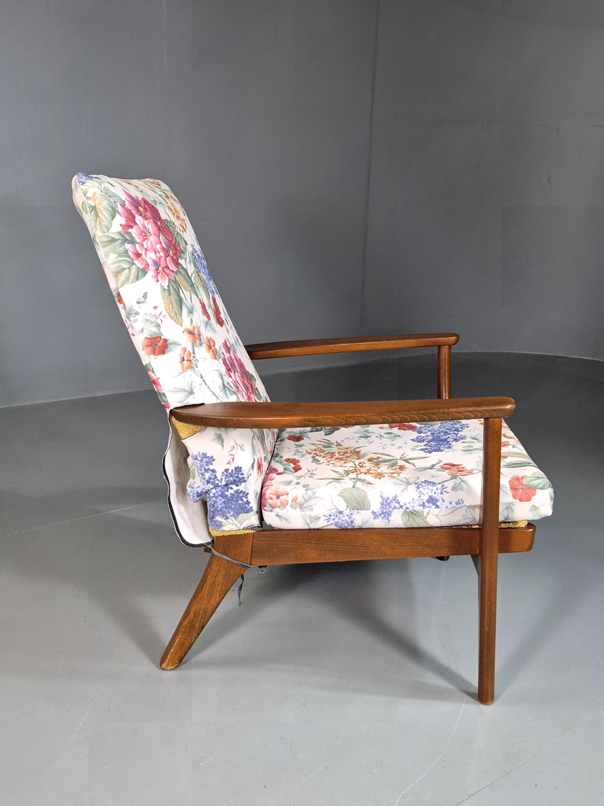 Vintage Lounge Chair Beech Frame Floral Parker Knoll Retro MCM 1960s EB7332 MNOR5