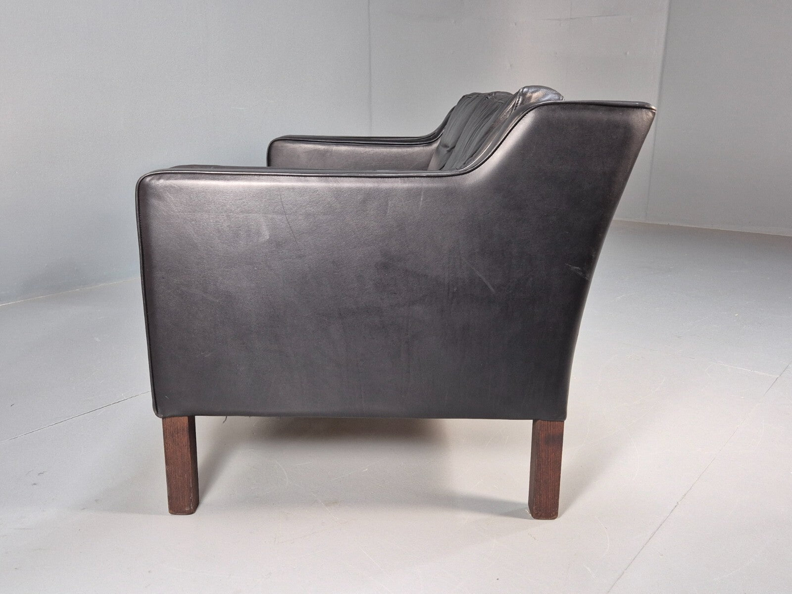 Vintage 2 Seater Black Leather Danish Sofa Borge Mogensen Style EB9078 M2SS - UKDK FURNITURE