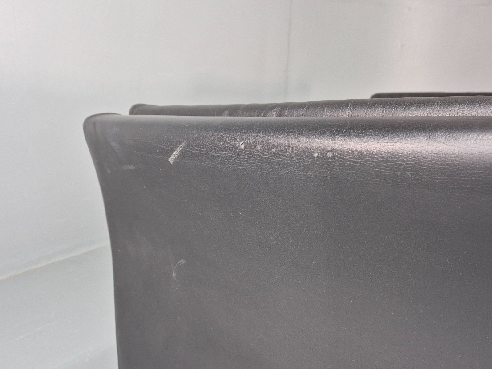 Vintage 2 Seat Sofa Danish Black Leather Mid Century Retro 1980s EB10473 M2SS18