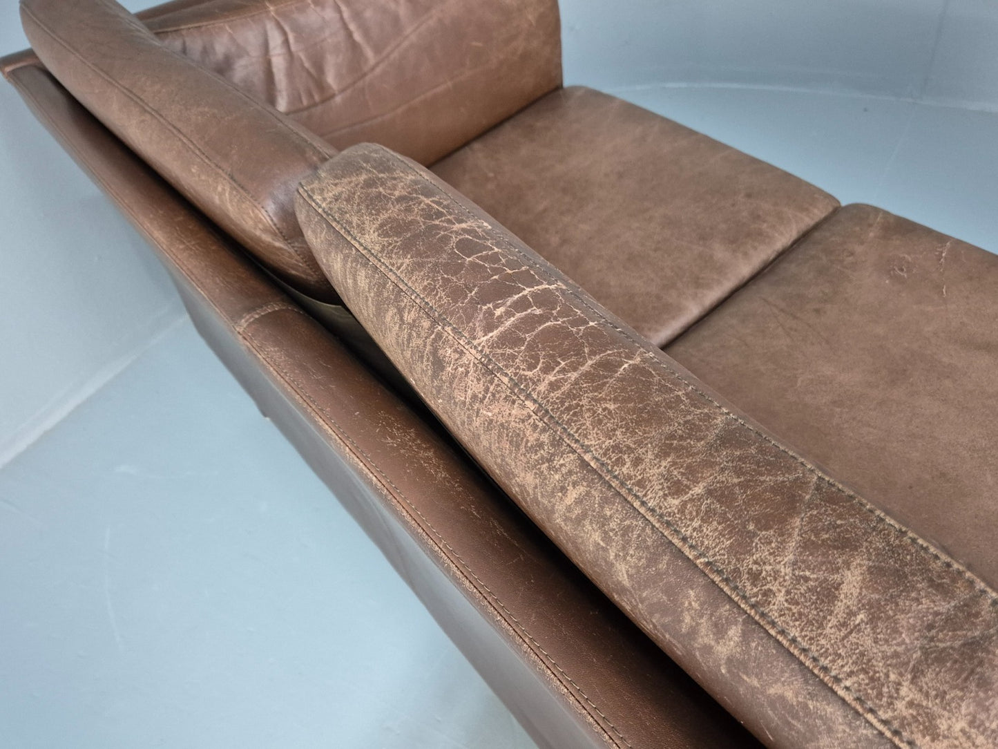 Mid Century Retro Settee Three Seater Brown Leather Vintage Denmark EB10081 M3SS19