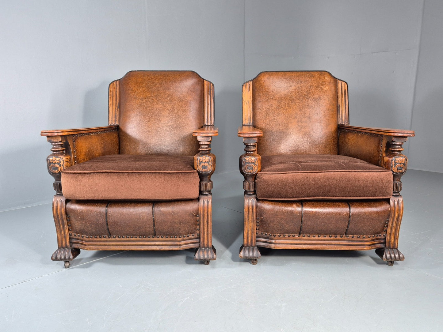2 Edwardian Lounge Chairs Baroque Oak Frame Rexine and Velour EB11264 VLEA3