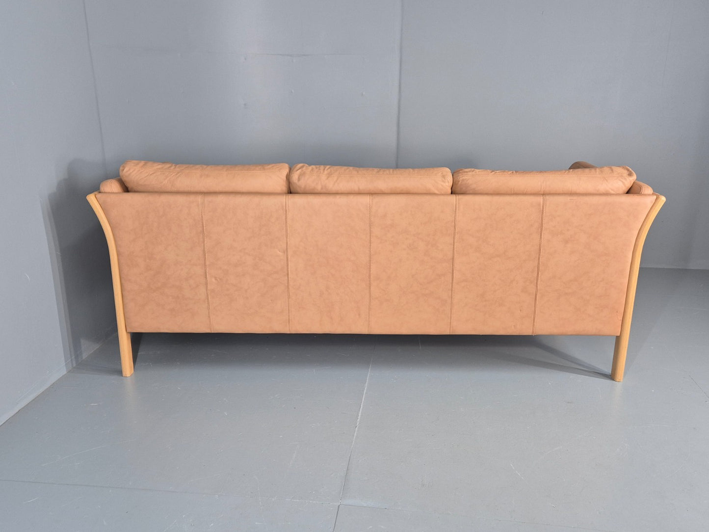 Vintage 3 Seater Sofa Danish Light Tan Leather Beech Skalma  Retro EB11914 M3SS20