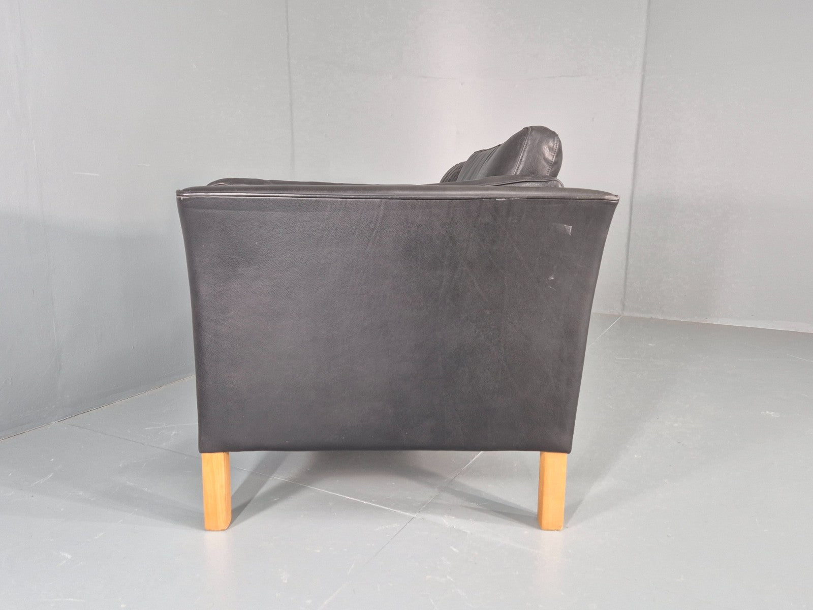 Vintage 2 Seat Sofa Danish Black Leather Mid Century Retro 1980s  EB10482 M2SS17