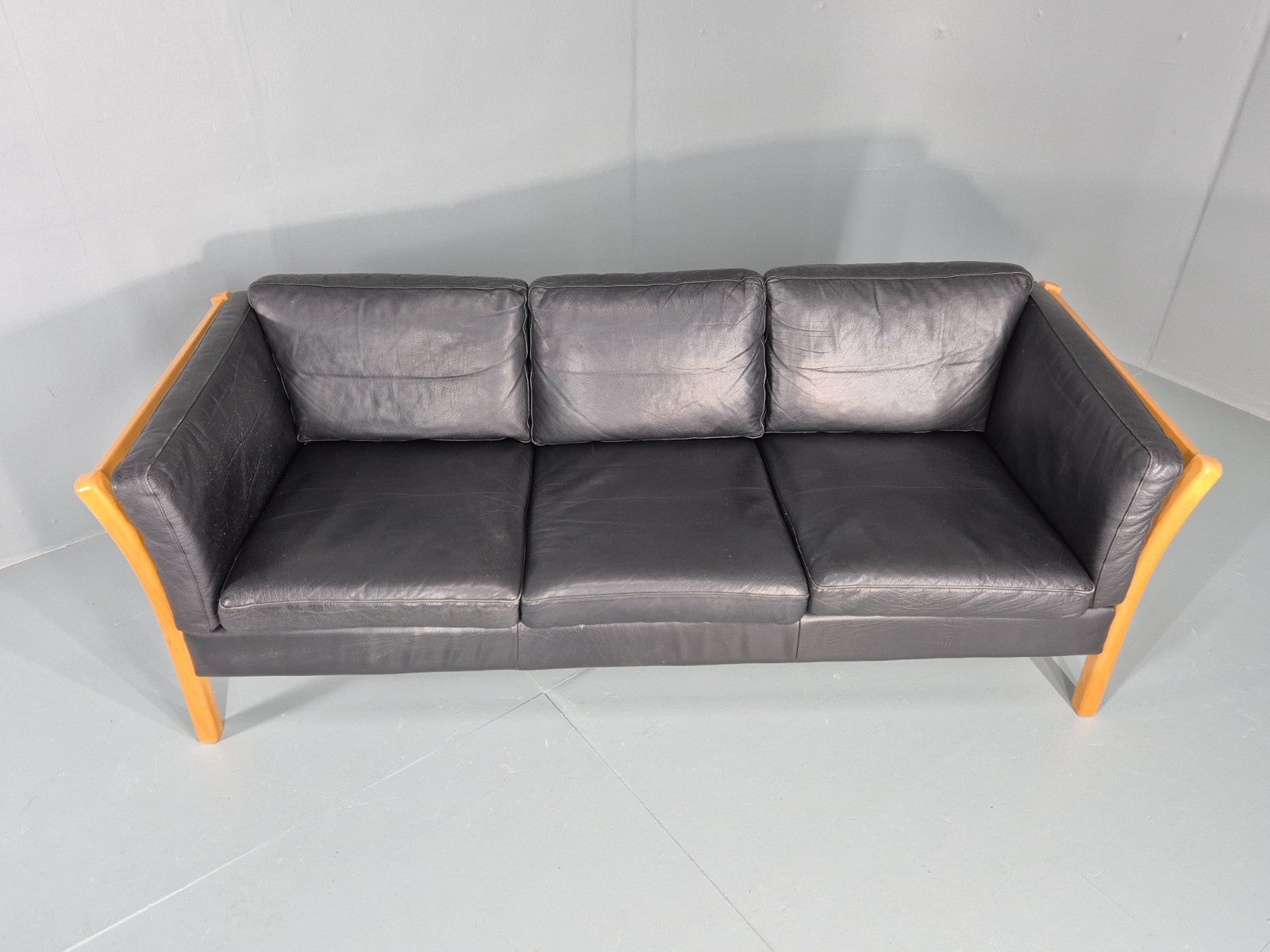 Vintage Stouby 3 Seat Sofa Danish Black Leather Beech End 1980s EB10556 M3SS4