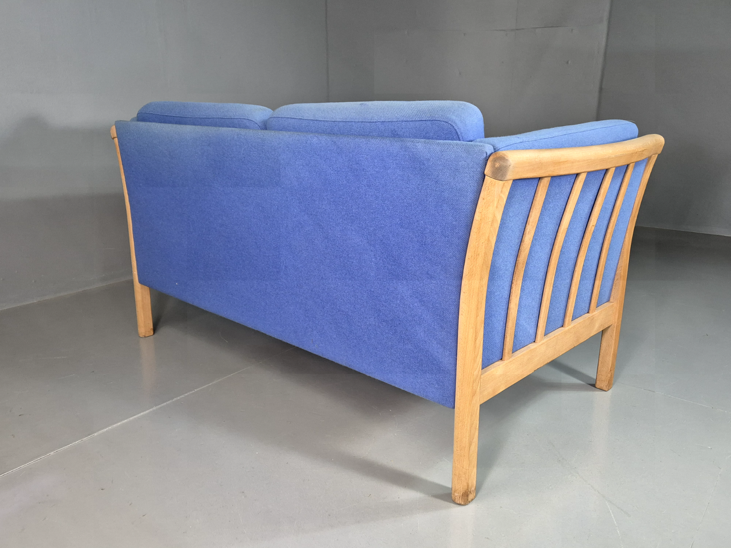2 Seat Sofa Vintage Danish Blue Wool Beech Frame 1980s Retro MCM EB7333 M2SS12
