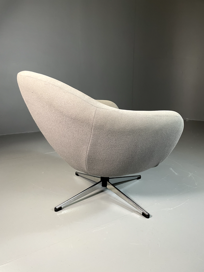 Danish Swivel Bucket Chair 1980s Vintage Retro MCM EB6359 MSWI4