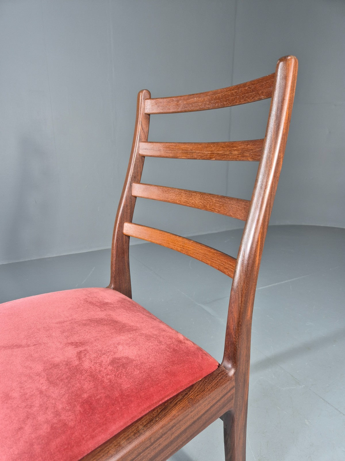 Vintage G Plan Dining Chair 1970s Pink Velour Teak Retro MCM  EB11649 VDIN13