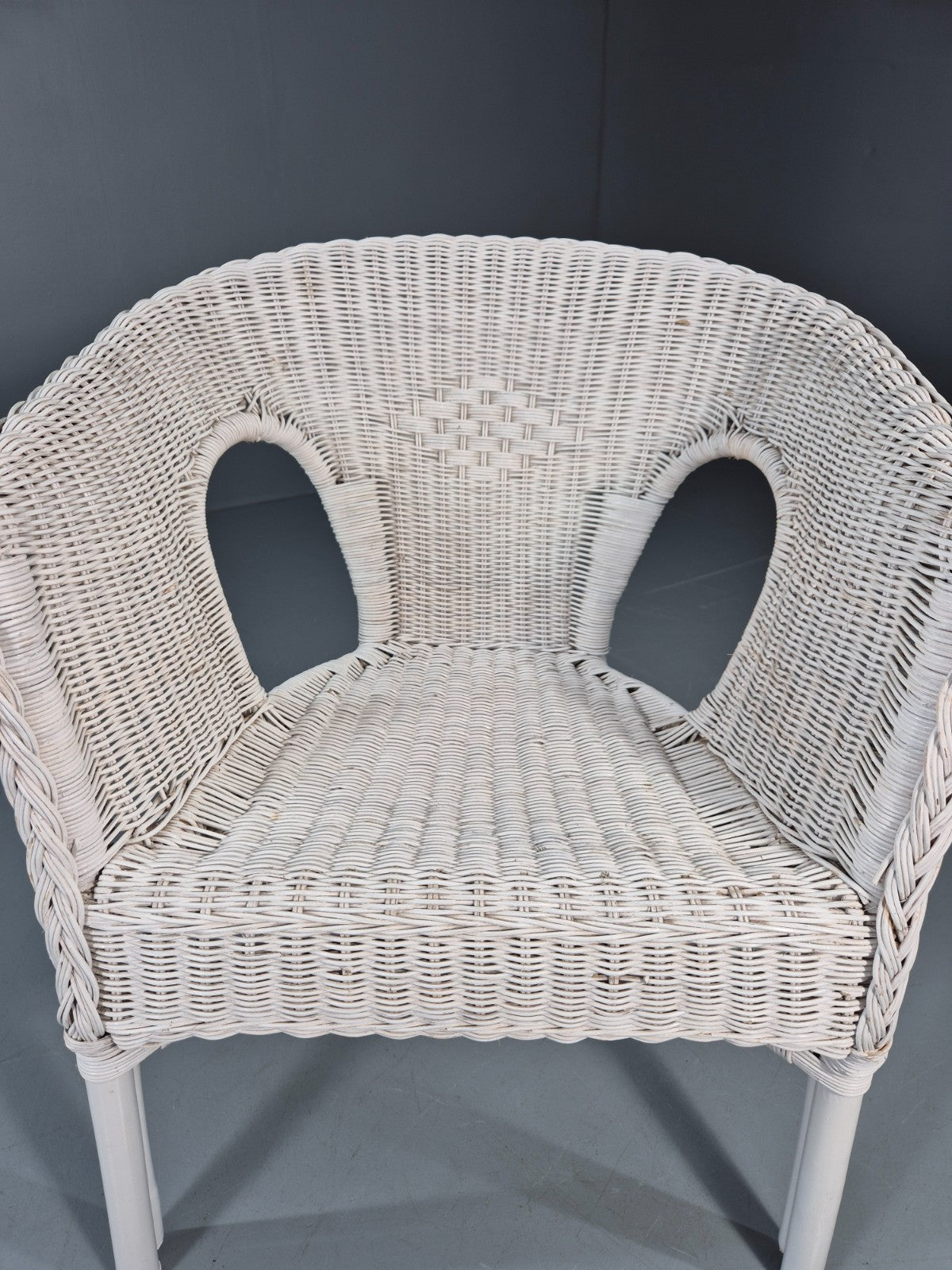 Vintage Rattan Lounge Chair White Painted 1970s Retro EB11219 VBER17