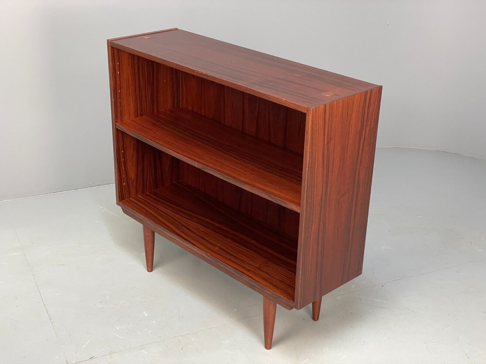 Vintage Danish Small Bookshelf Adjustable Retro Storage EB9102 MWOO - UKDK FURNITURE