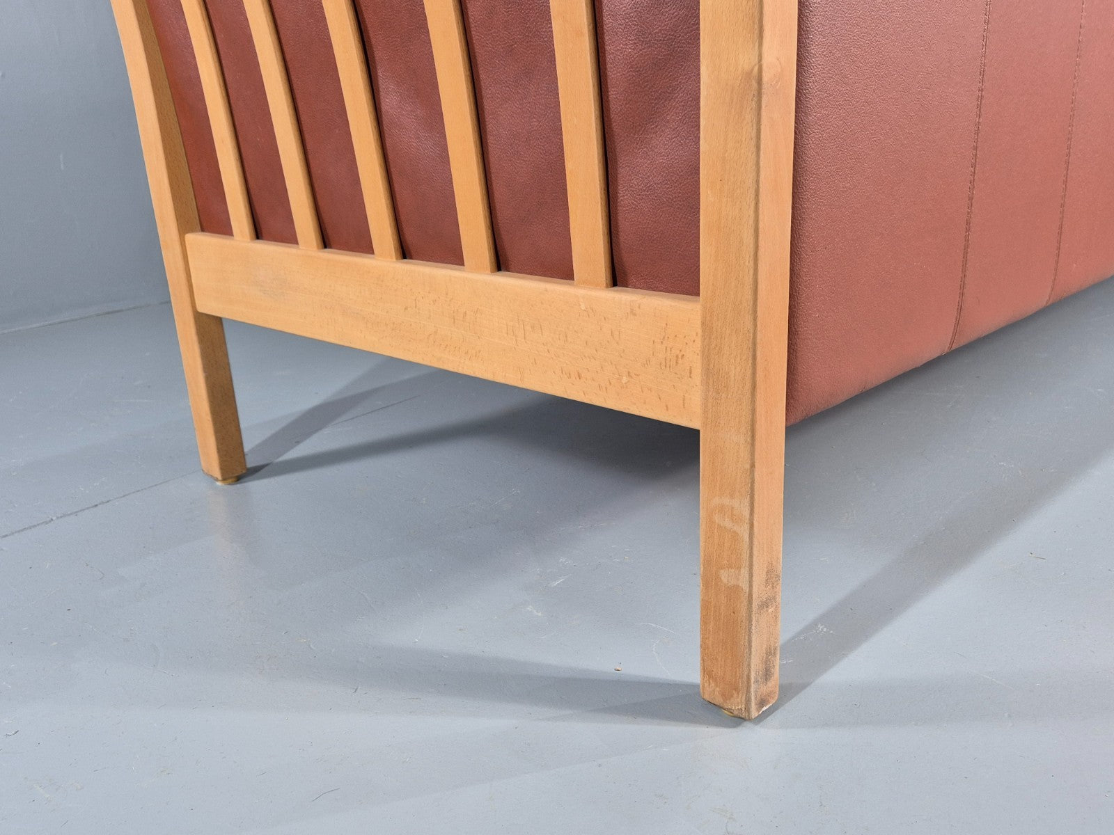 Vintage Stouby 3 Seat Sofa Reddy Brown Leather Beech Wood Slat EndsEB10525 M3SS18