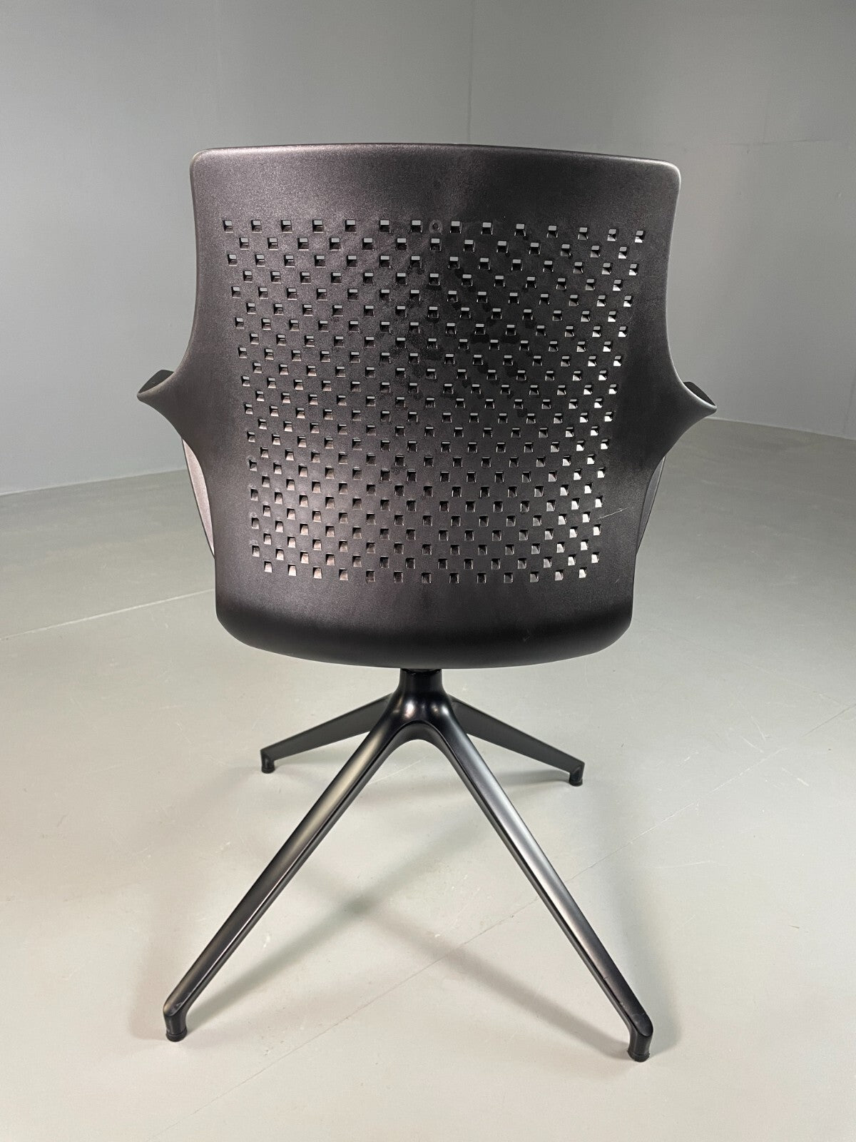 Vintage Desk Chair Turquoise Black Plastic Calibre Mint 401 EB6830 MSWI3