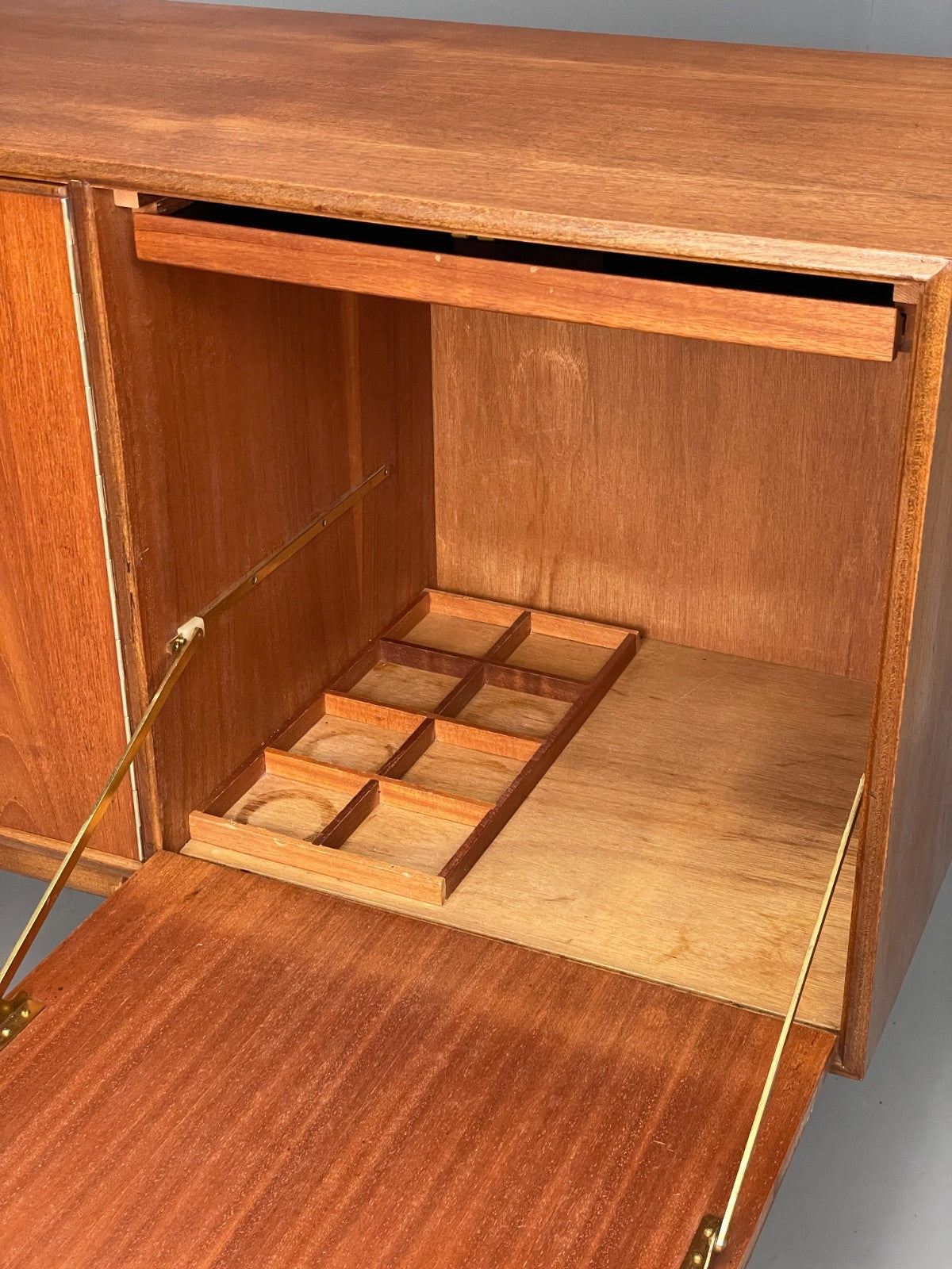 Vintage McIntosh Teak Sideboard 1960s Mid Century Drawers Shelving EB11507 MWOO15