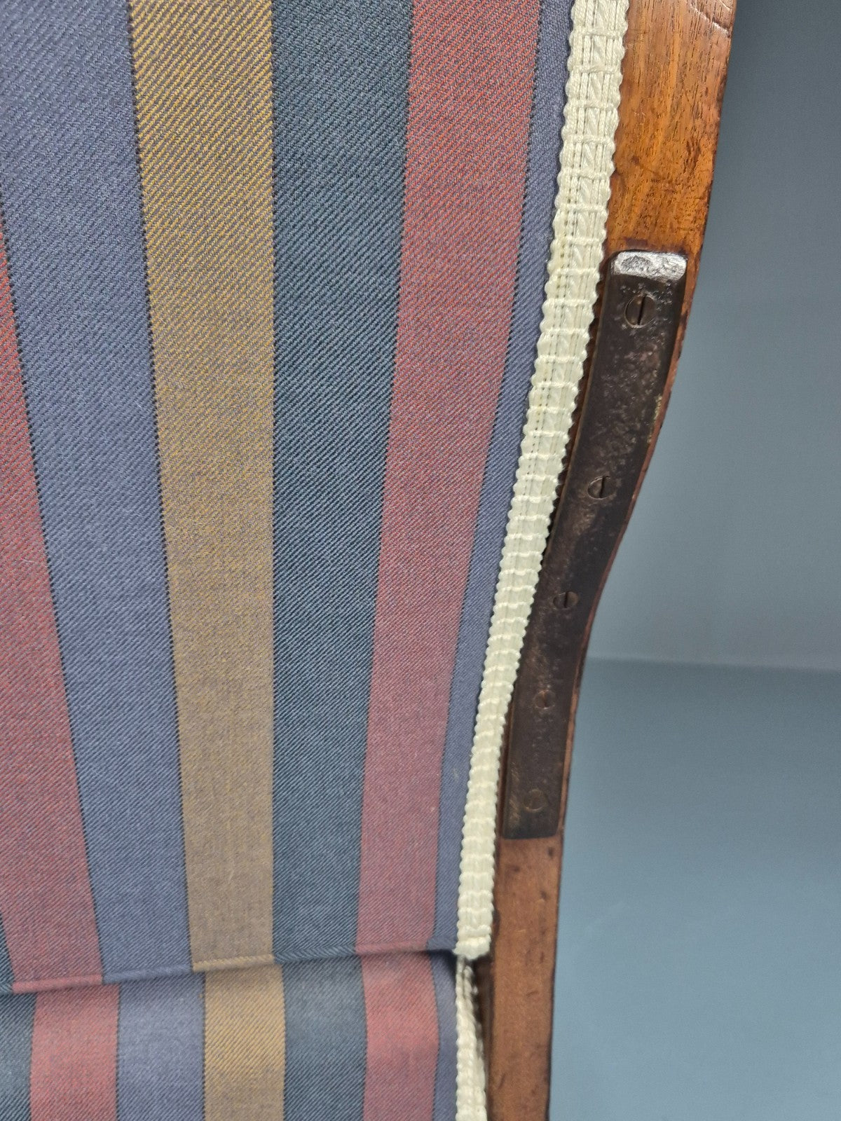 Antique Mahogany Lounge Chair Striped Cotton Upholstery EB10625 VCLO16
