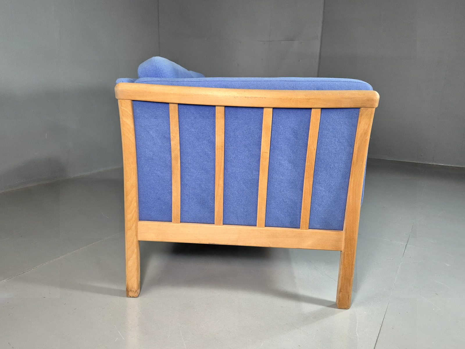 2 Seat Sofa Vintage Danish Blue Wool Beech Frame 1980s Retro MCM EB7333 M2SS10