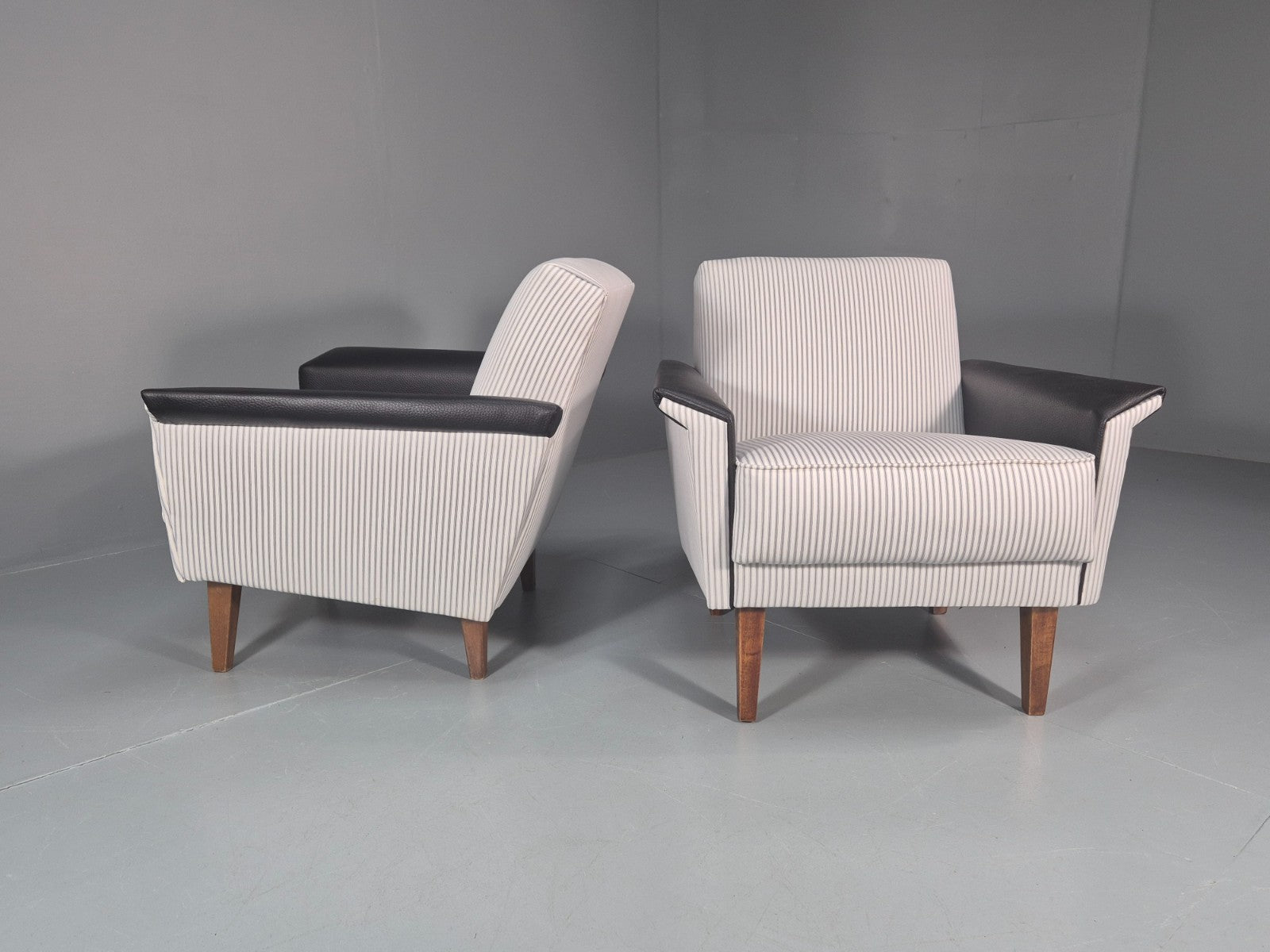 2 Mid Century Lounge Chairs Vintage Danish 1950s New Upholstery  EB10982 MNOR6
