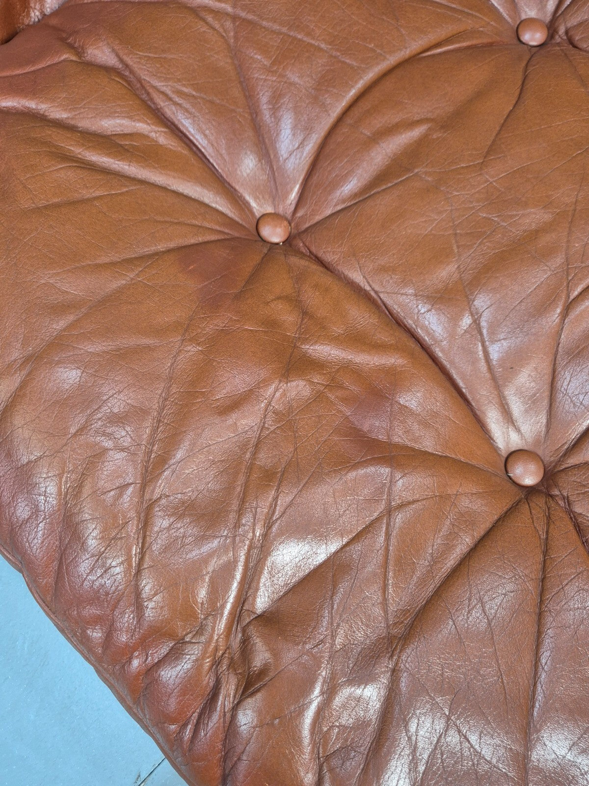 Vintage Danish Leather Tan Lounge Chair Skyline Hove MCM Retro 1970s EB9274 MBEN - UKDK FURNITURE