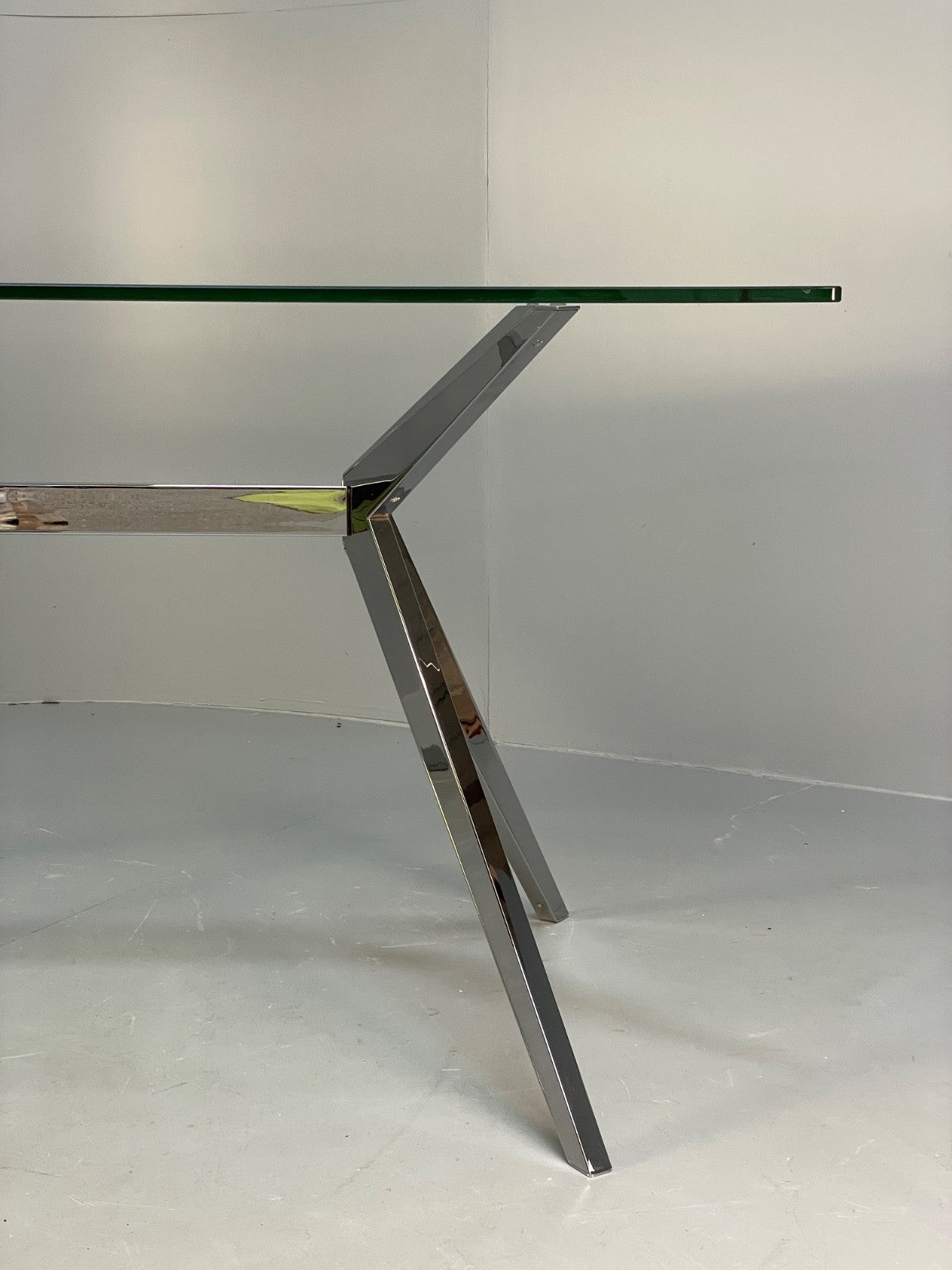 Glass & Chrome Dining Table By Calligaris Modern Minimal Design EB10357 MWOO6
