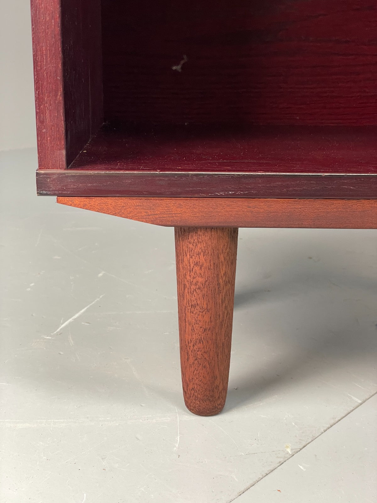 Vintage Dark Oak Bookcase Adjustable Shelf By Beaver & Tapley EB11497MWOO5