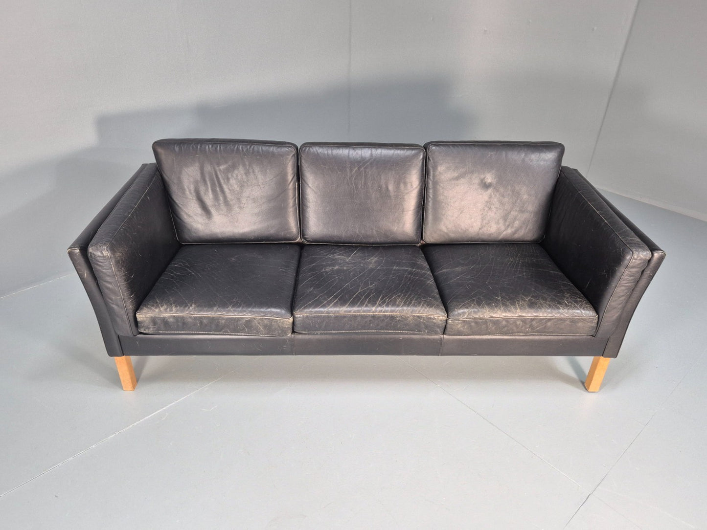 Vintage 3 Seat Sofa Danish Black Leather Mid Century Retro 1980s EB10073 M3SS4