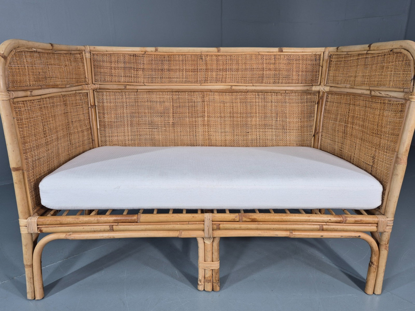 Vintage Rattan Two Seat Sofa 1970s Style Retro  EB11220 VBER15