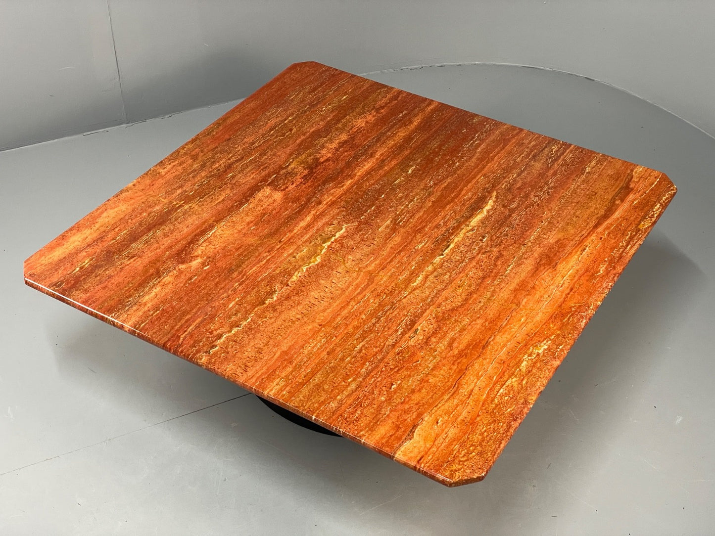 B&B Italia Coffee Table Afra & Tobia Scarpa Post Modern 1970s EB11048 MWOO3