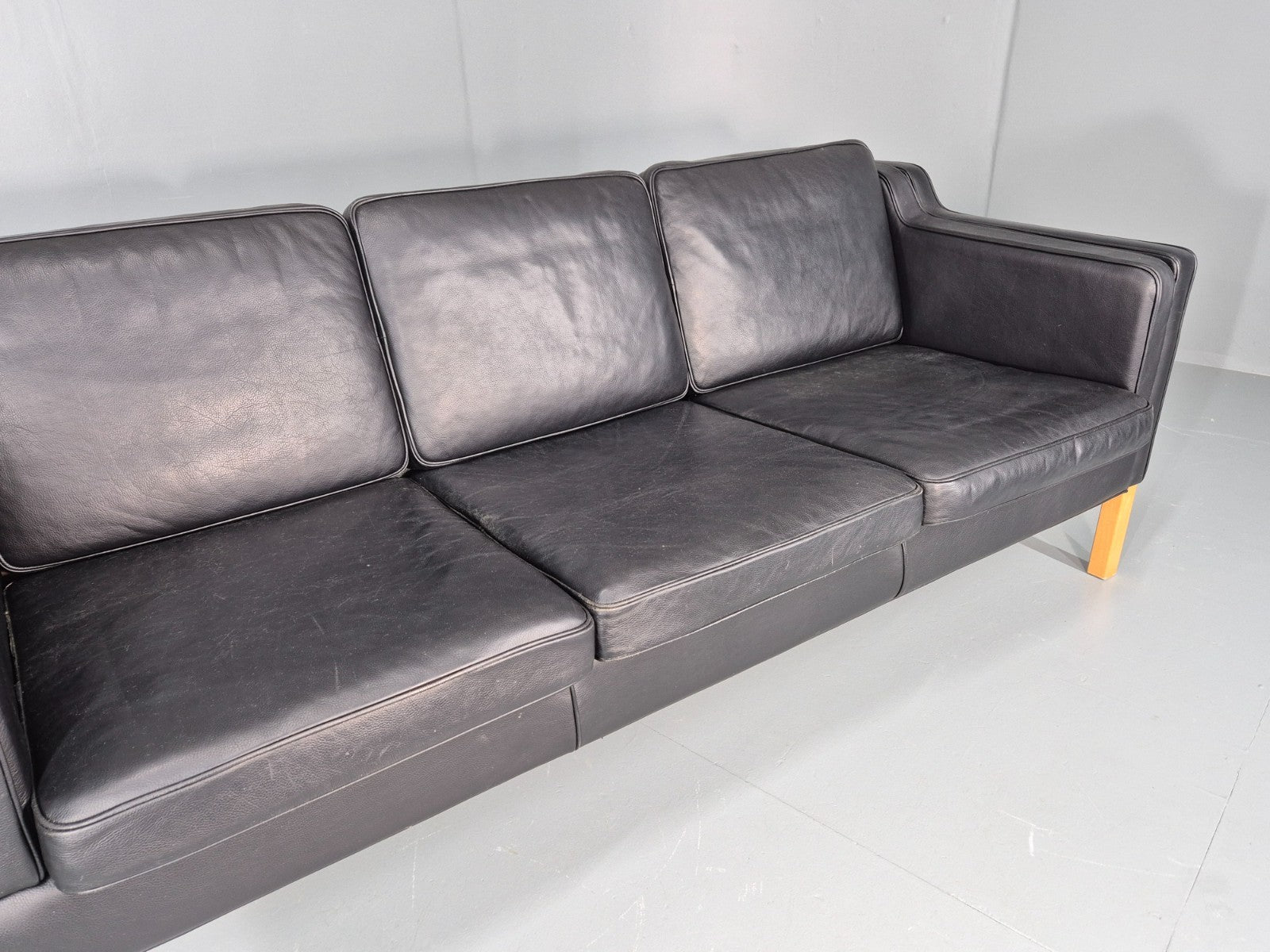 Vintage 3 Seat Sofa Danish Black Leather Mid Century Retro 1980s EB10476 M3SS3