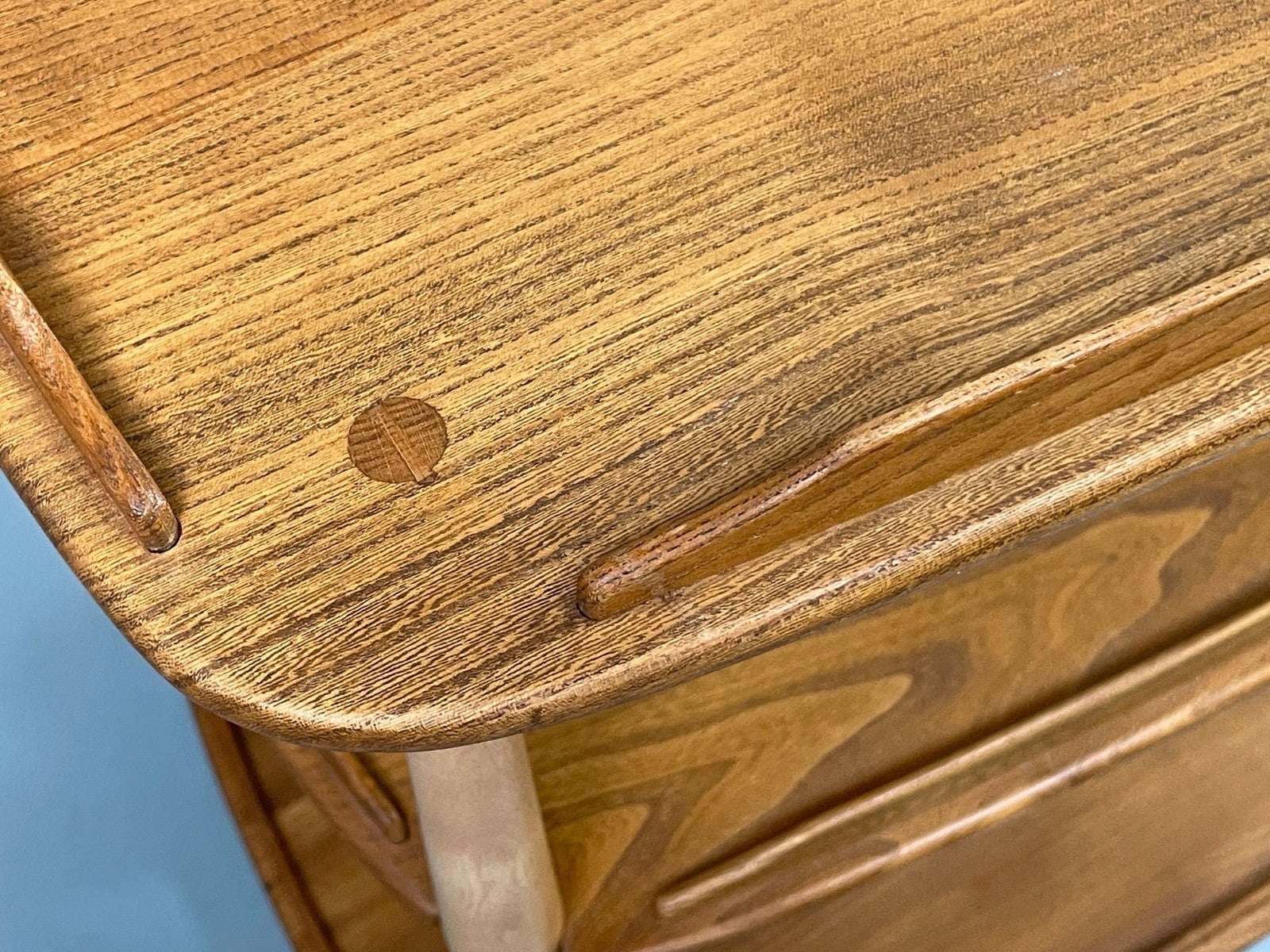 Vintage Ercol Serving Trolley Elm & Beech Mid Tone On Castors Solid EB11055 MWOO13