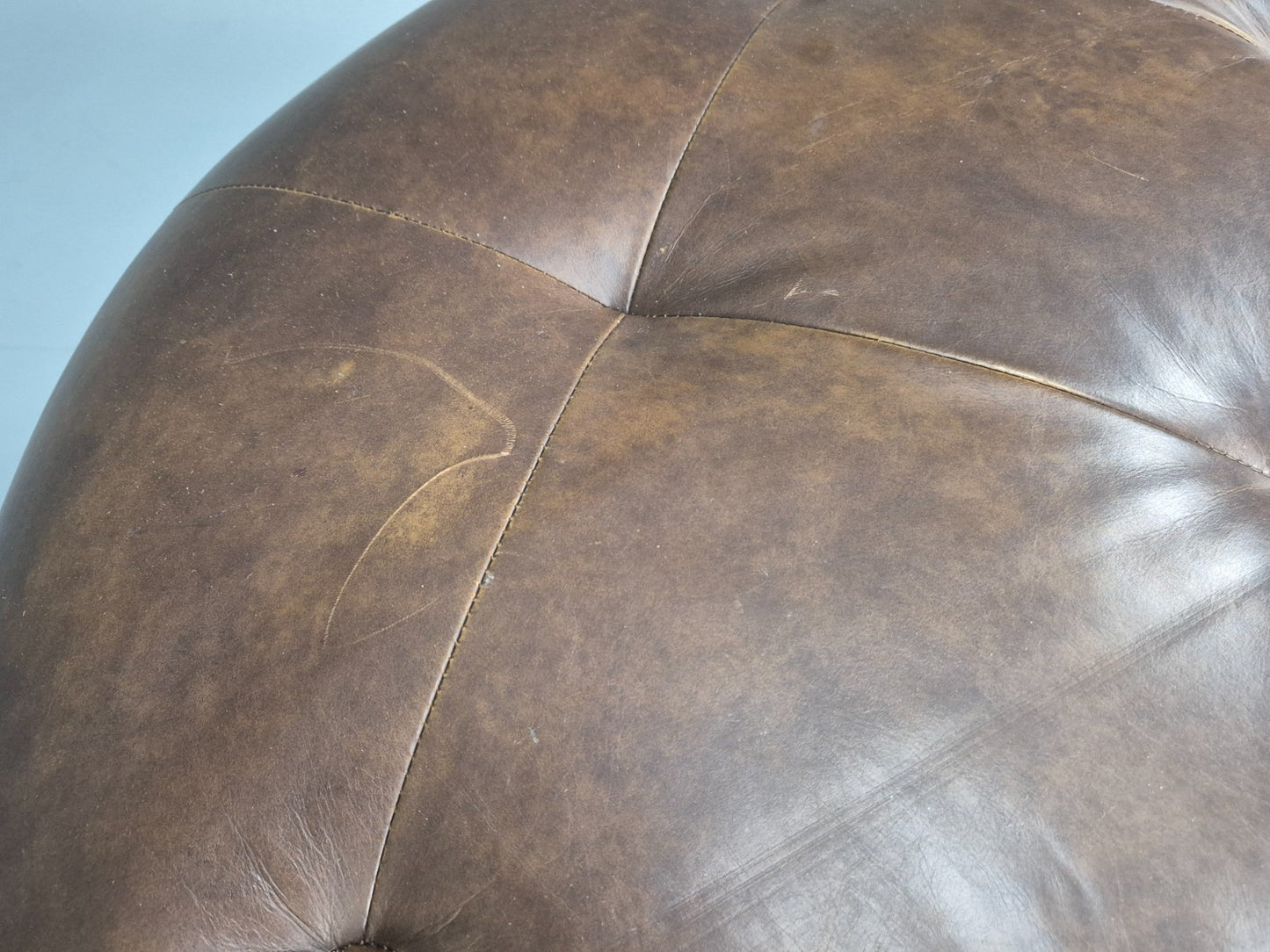 Extra Large`Vintage Footstool Circular Brown Leather Modern Retro EB10706 MFOO6
