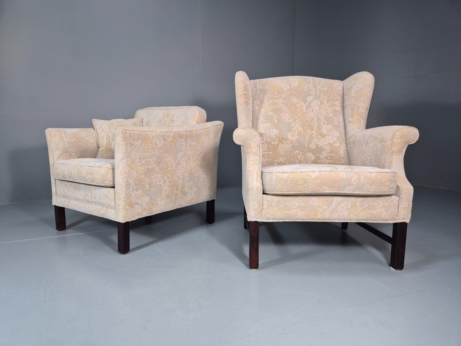 2 1970s Retro LOunge Chairs Danish Floral Cream Upholstery EB10764 VCLO1