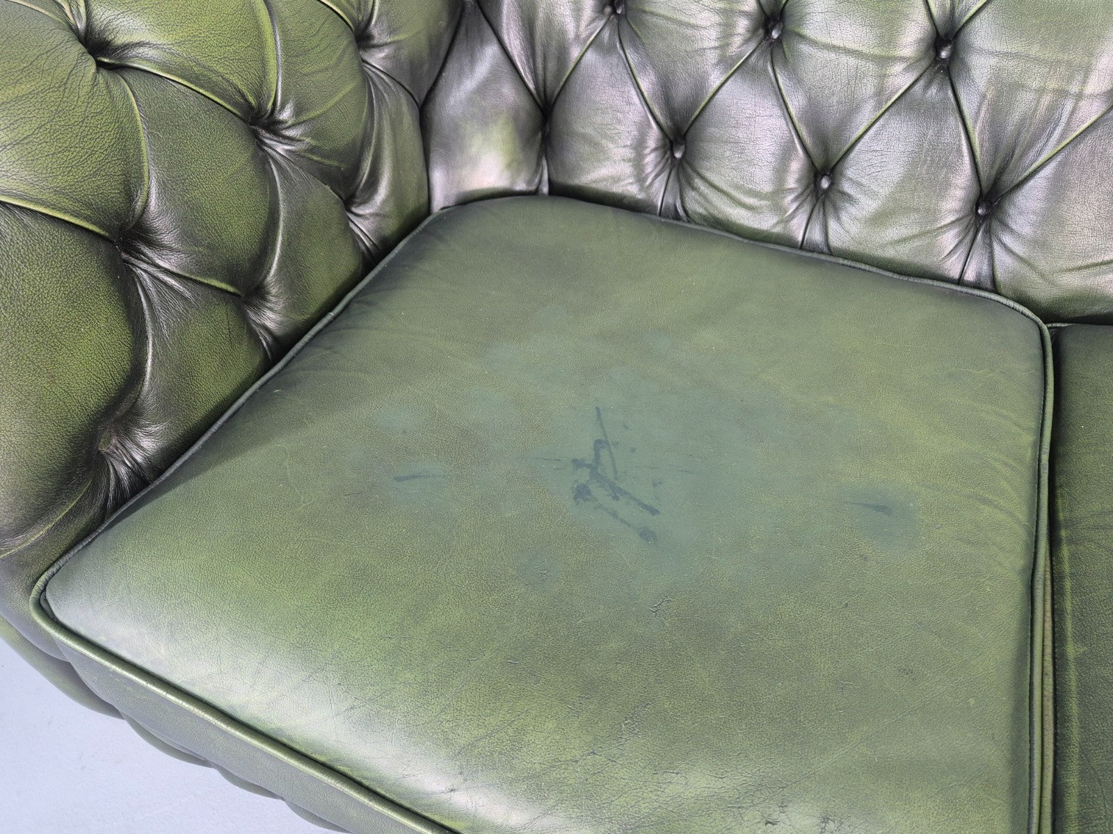 3 Seater Chesterfield Sofa Green Leather Studded Vintage EB11030 VCHE8