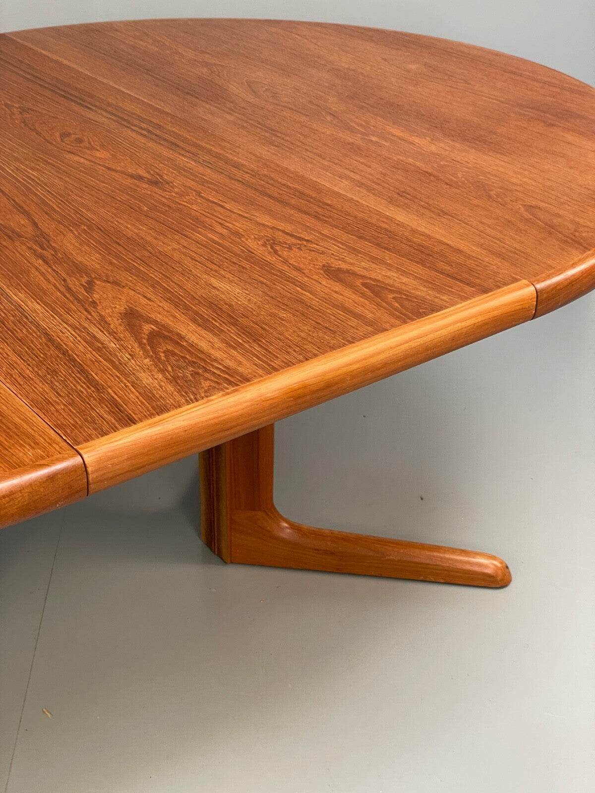 Teak Extending Round Dining Table Vintage Danish Skovby Retro 1970s EB9754 MWOO - UKDK FURNITURE