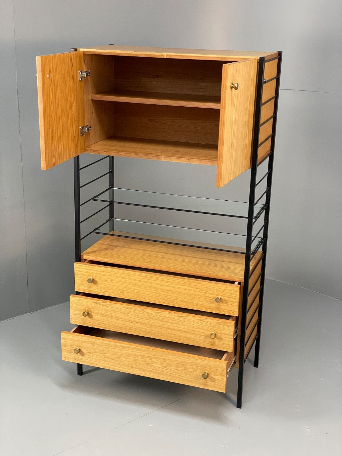 Modular Shelving Storage System - Ladderax Style Drawers Cupboard EB10957 MWOO2